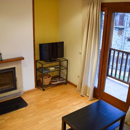Duplex Con Vistas En Benasque Apartman Kültér fotó
