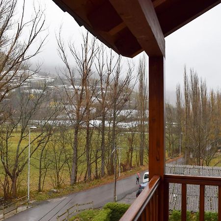 Duplex Con Vistas En Benasque Apartman Kültér fotó