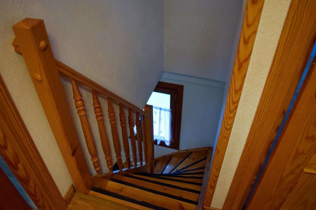 Duplex Con Vistas En Benasque Apartman Kültér fotó