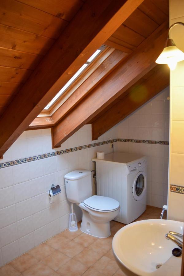Duplex Con Vistas En Benasque Apartman Kültér fotó